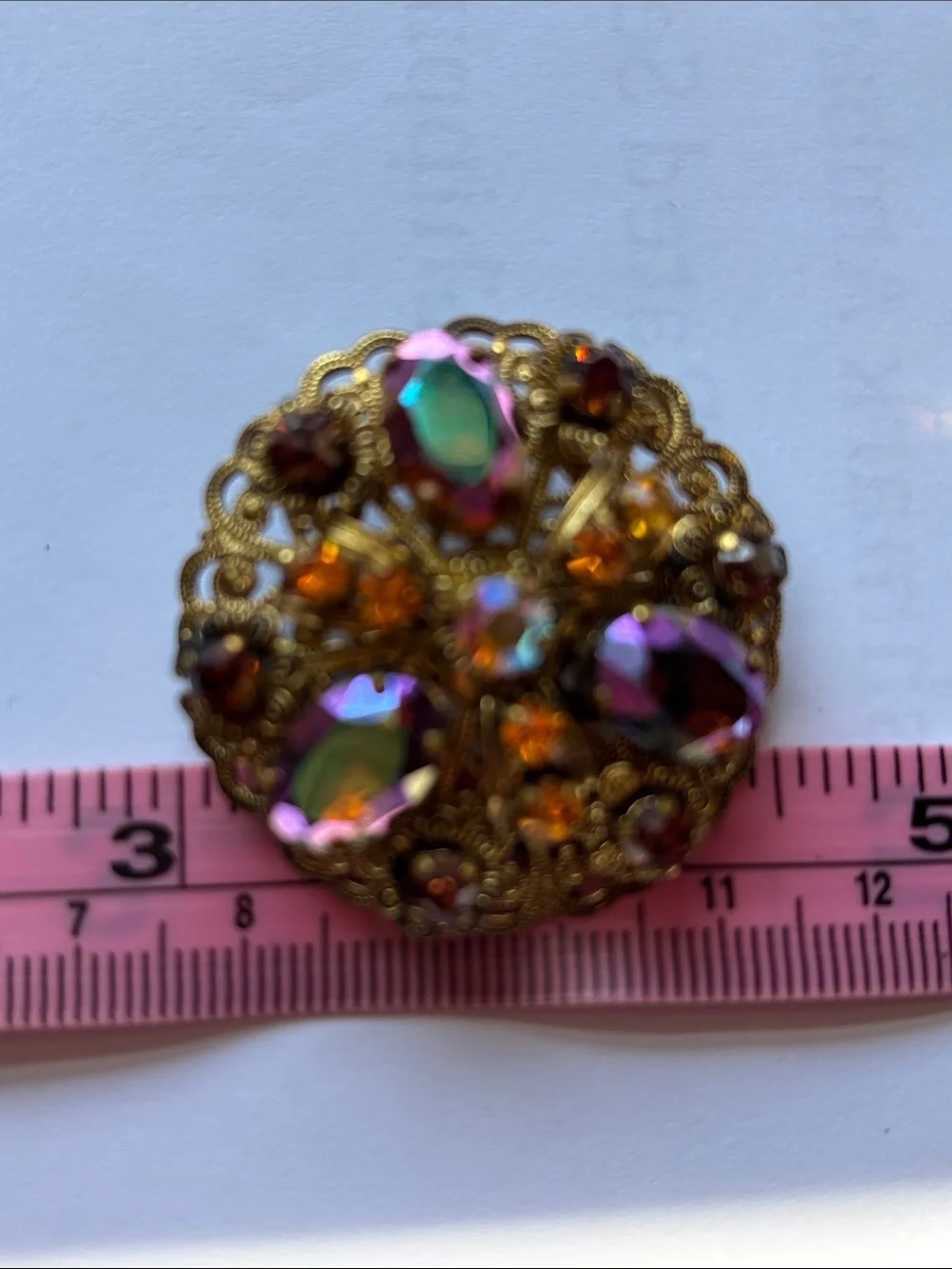 ⬛️Vintage Brass Filigree Domed Brooch Amber Topez Aurora Borealis (AB) 1 1/2”